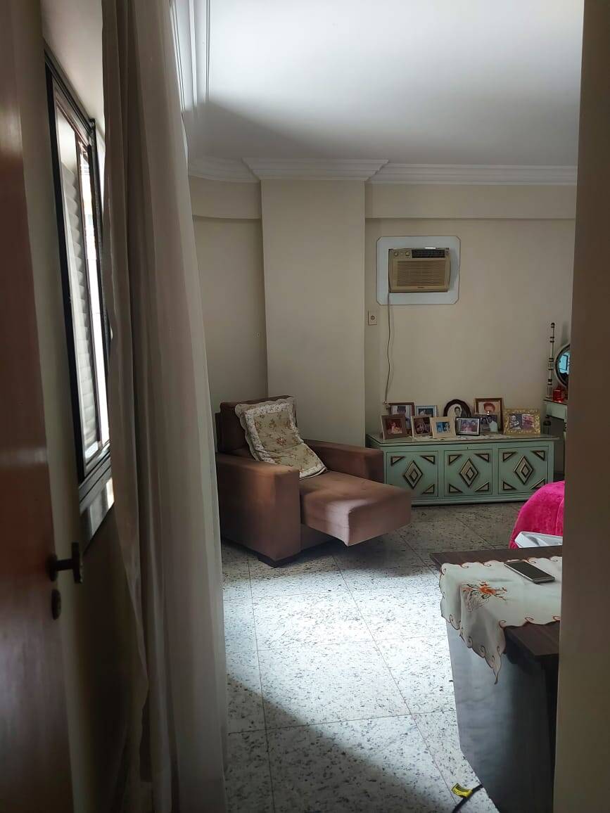 Apartamento à venda com 4 quartos, 377m² - Foto 17