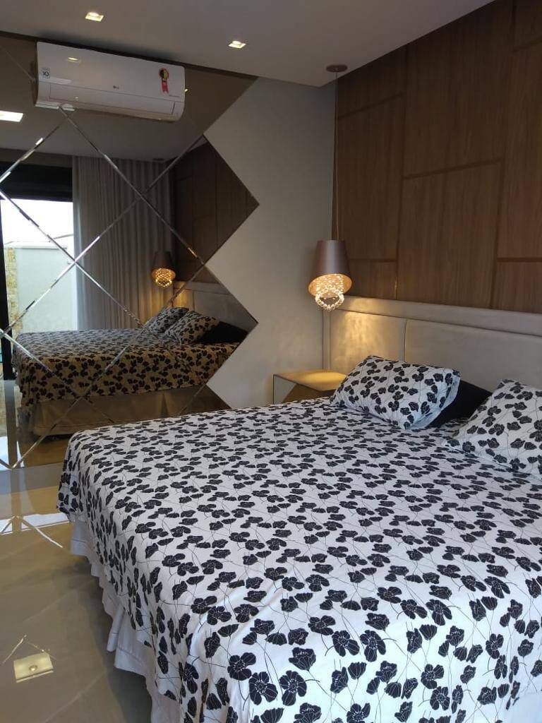 Casa à venda com 4 quartos, 269m² - Foto 11