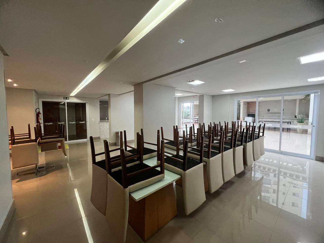 Apartamento à venda com 3 quartos, 92m² - Foto 28
