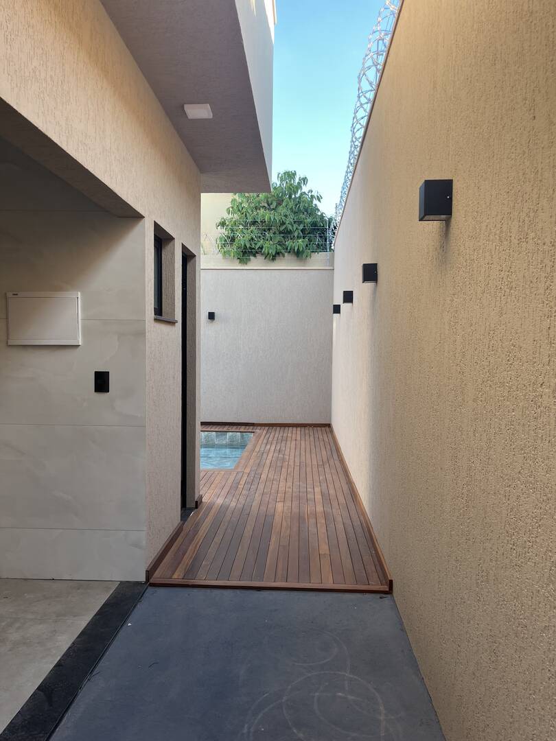 Casa à venda com 3 quartos, 200m² - Foto 28
