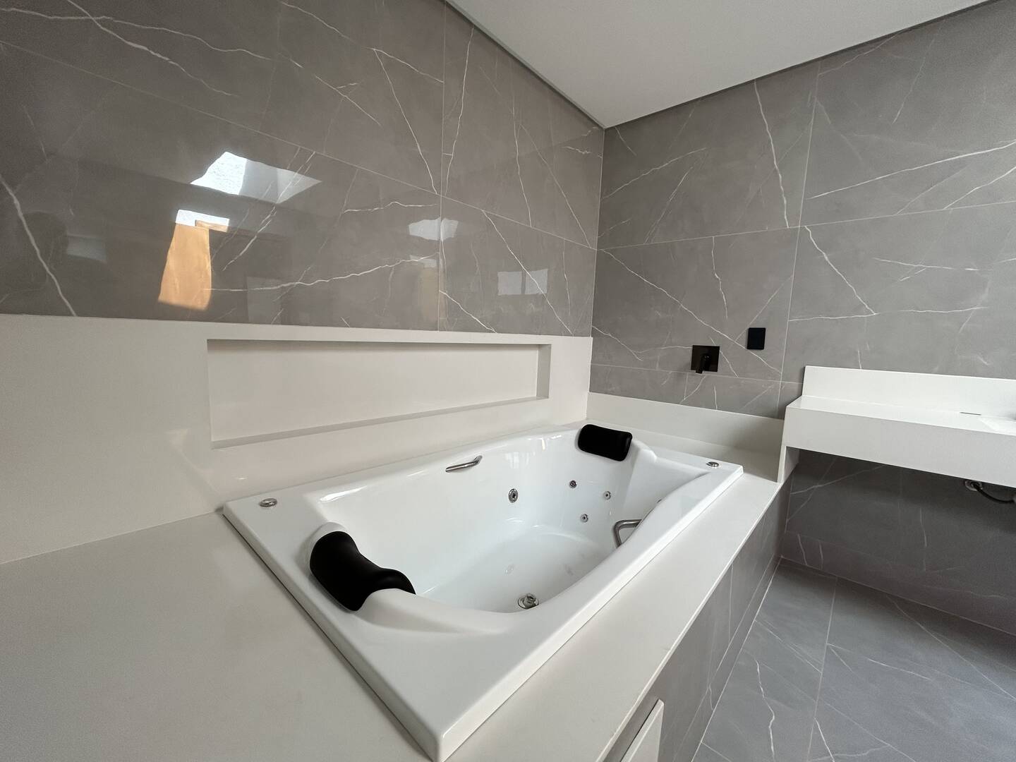 Casa à venda com 4 quartos, 453m² - Foto 22