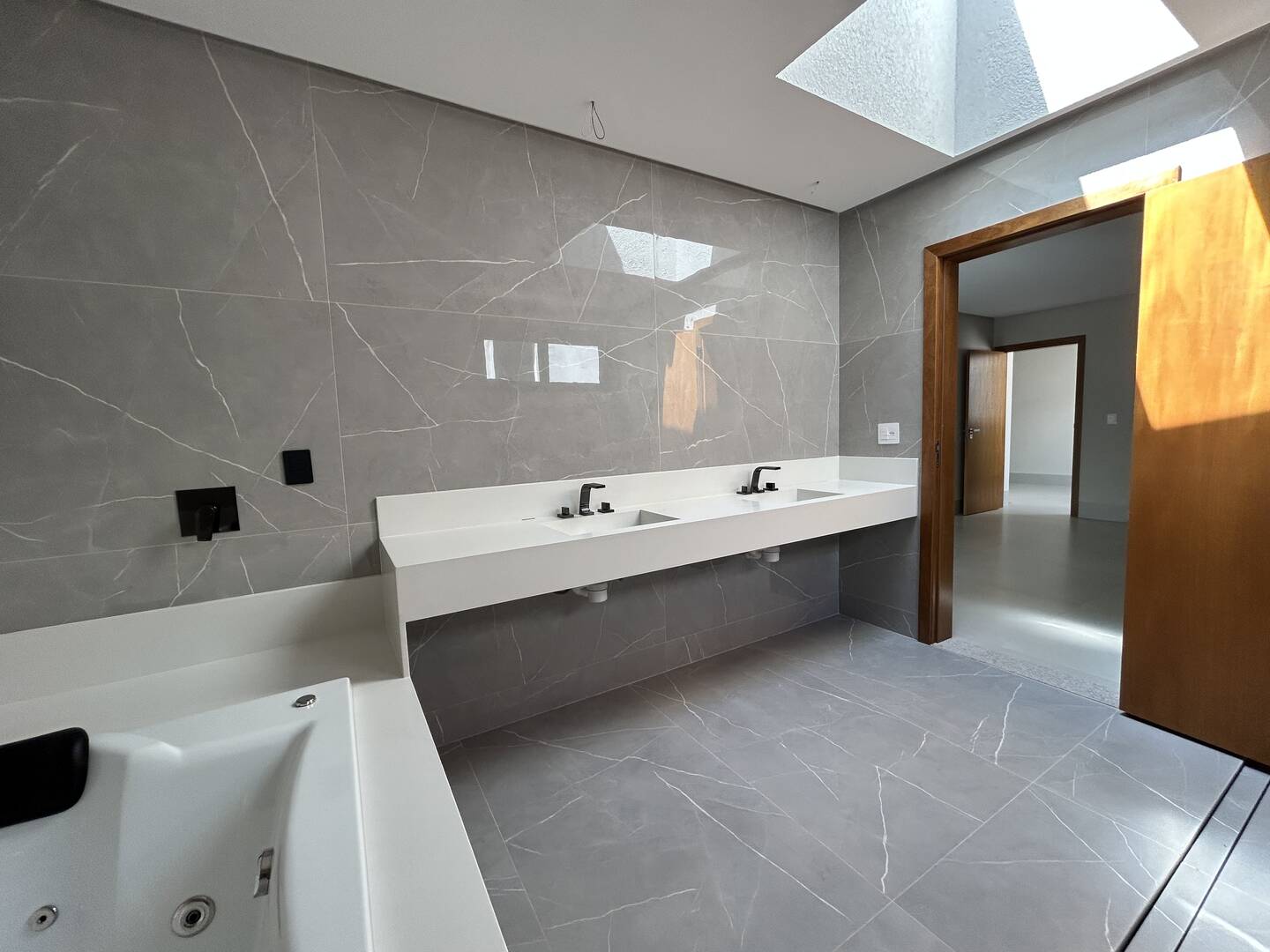 Casa à venda com 4 quartos, 453m² - Foto 24