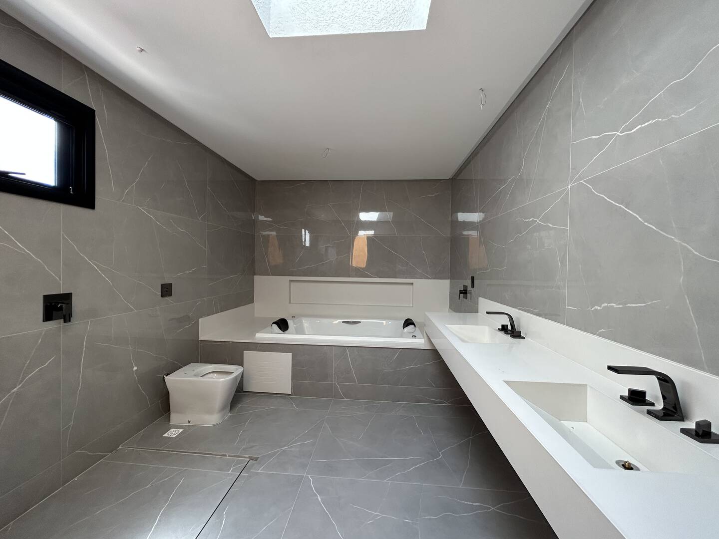 Casa à venda com 4 quartos, 453m² - Foto 34