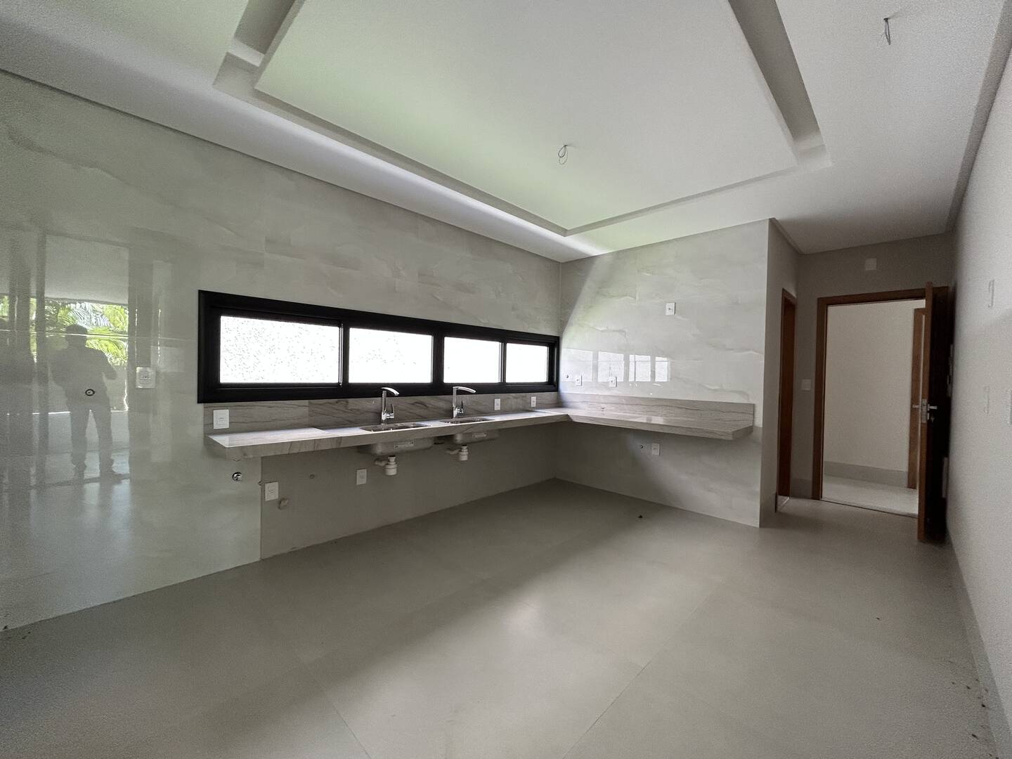 Casa à venda com 4 quartos, 453m² - Foto 56