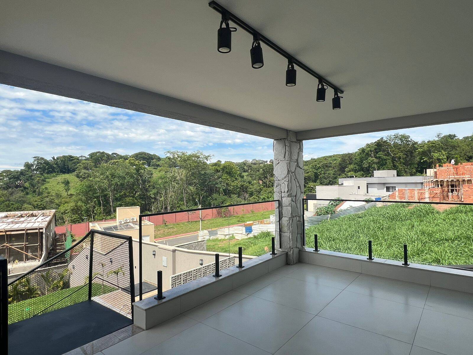 Casa à venda com 3 quartos, 254m² - Foto 19