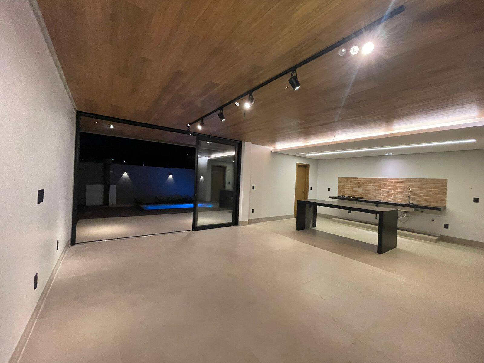 Casa, 3 quartos, 215 m² - Foto 17