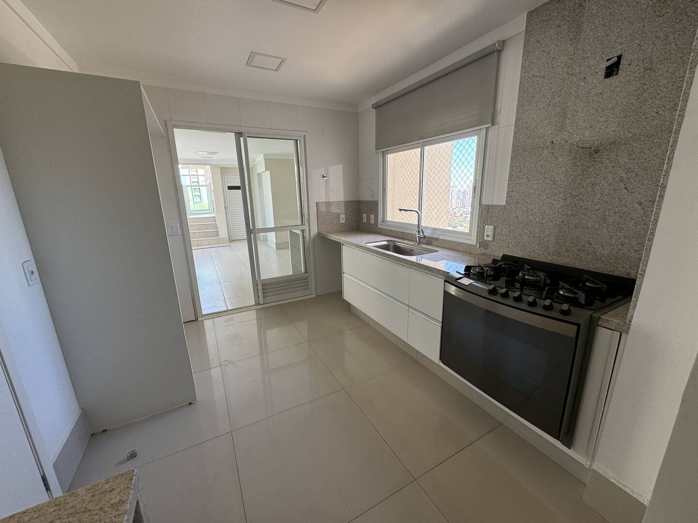 Apartamento à venda com 3 quartos, 436m² - Foto 15