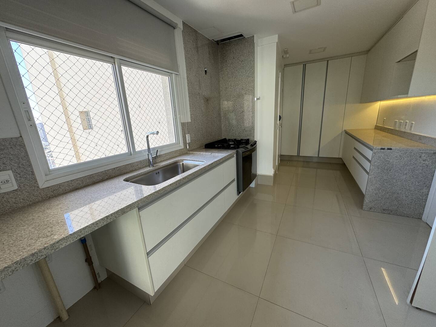 Apartamento à venda com 3 quartos, 436m² - Foto 16
