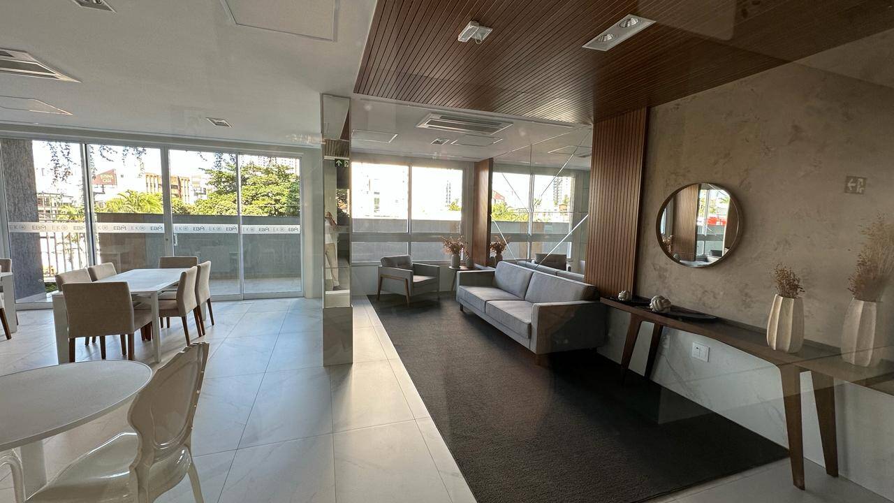 Apartamento à venda com 3 quartos, 99m² - Foto 18
