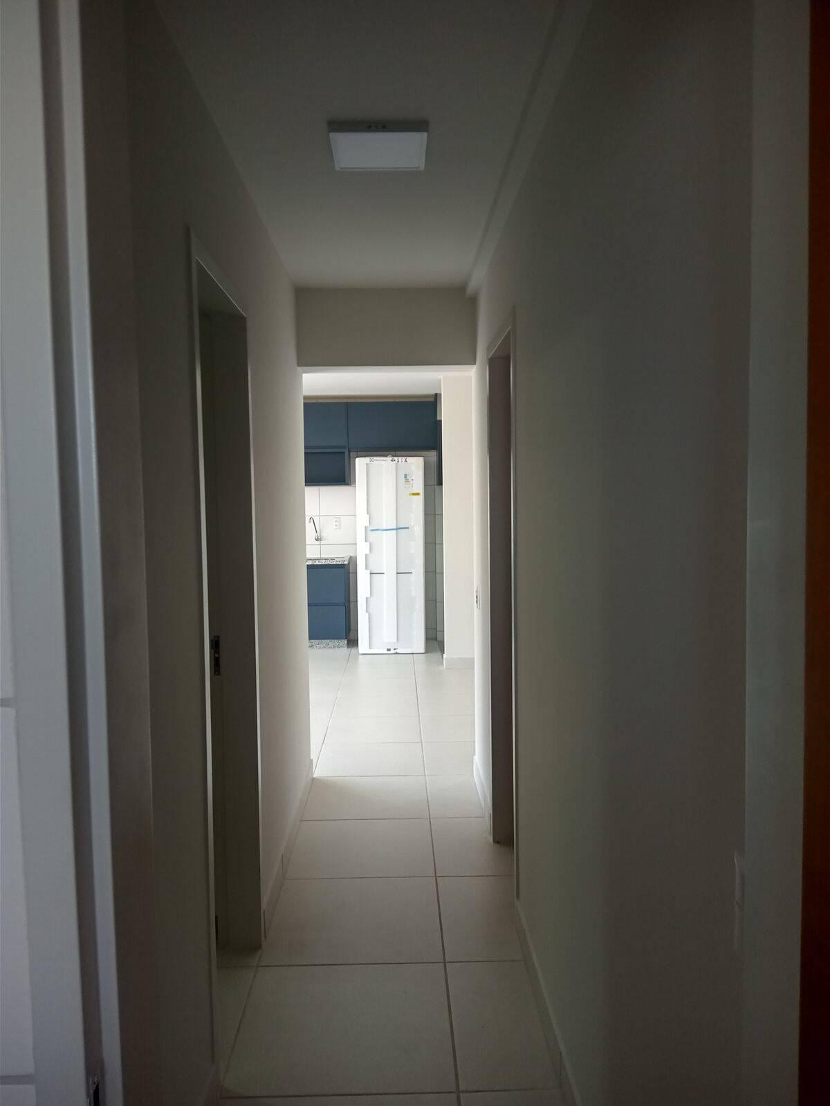 Apartamento à venda com 3 quartos, 76m² - Foto 4