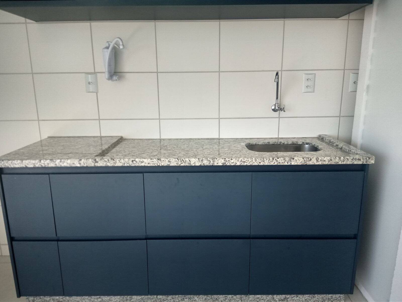 Apartamento à venda com 3 quartos, 76m² - Foto 7
