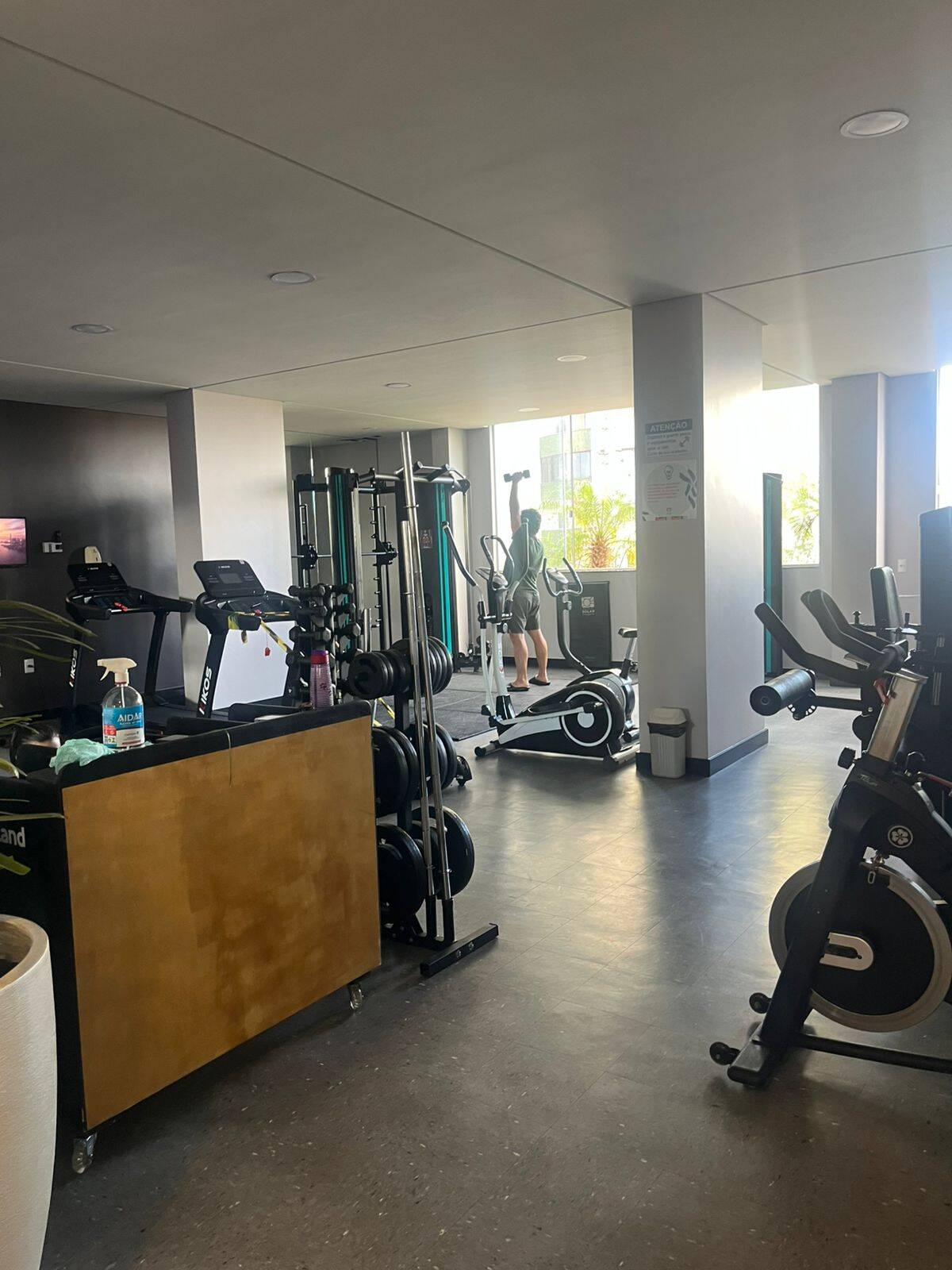 Apartamento à venda com 3 quartos, 76m² - Foto 17
