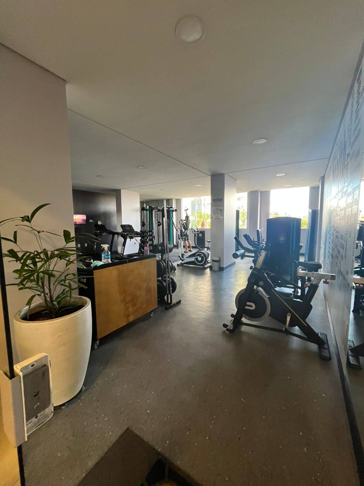 Apartamento à venda com 3 quartos, 76m² - Foto 35