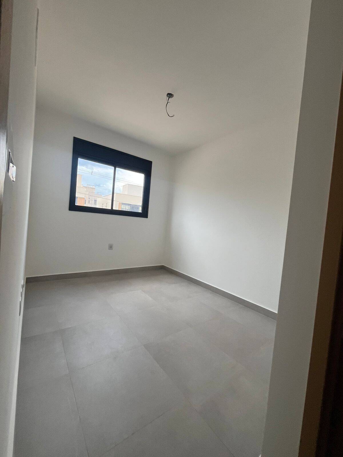 Casa à venda com 4 quartos, 181m² - Foto 6
