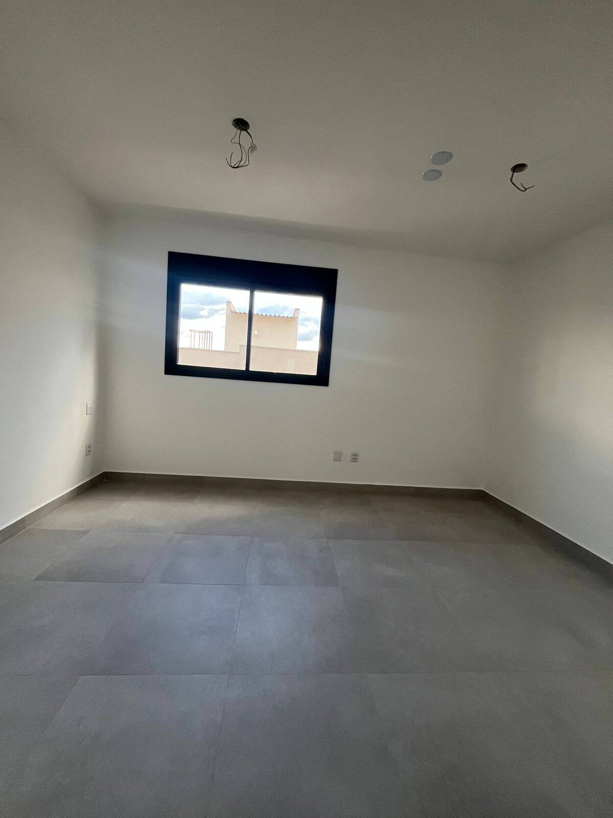 Casa à venda com 4 quartos, 181m² - Foto 7