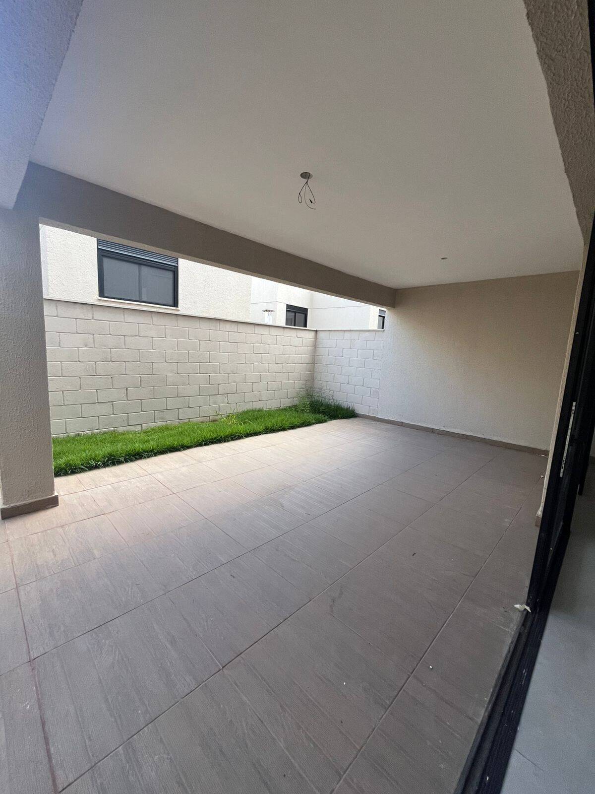 Casa à venda com 4 quartos, 181m² - Foto 12