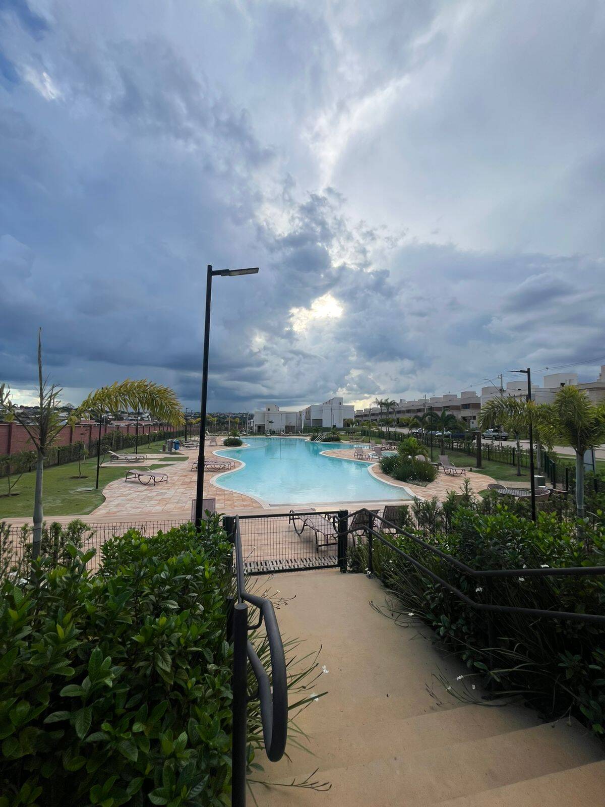 Casa à venda com 4 quartos, 181m² - Foto 4