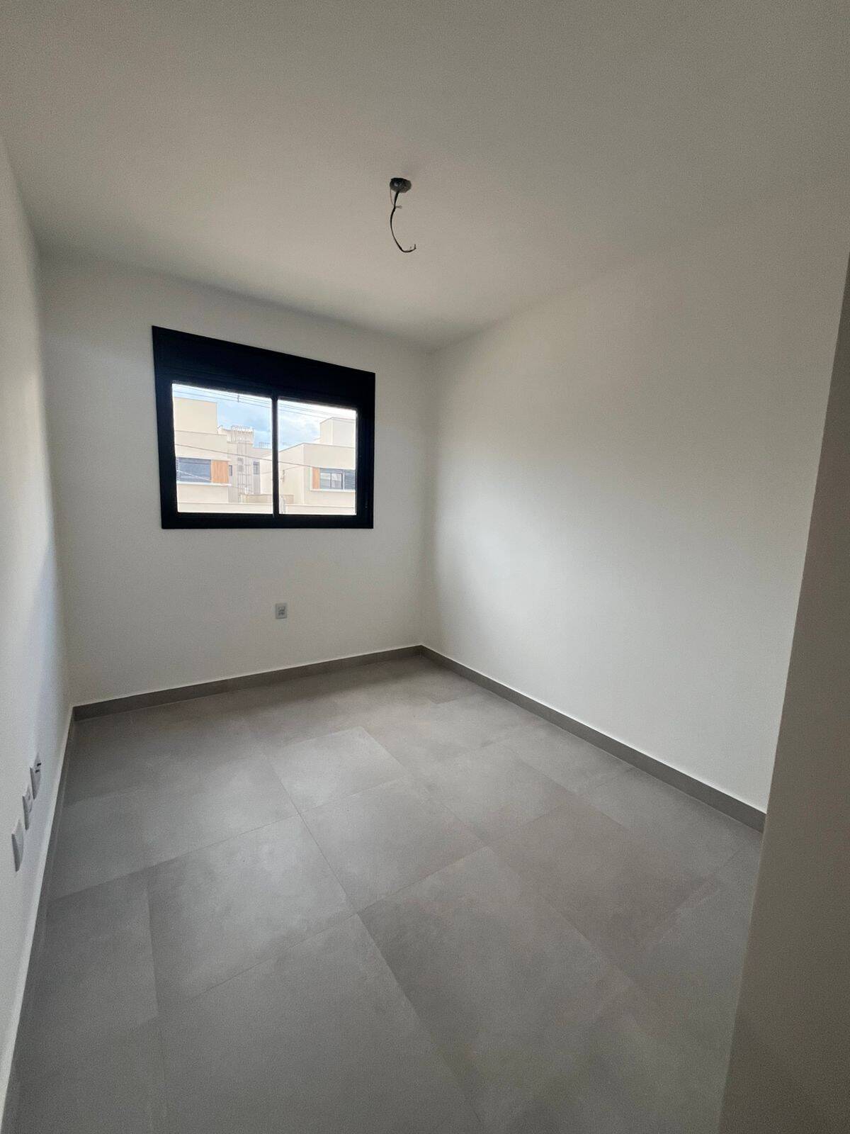 Casa à venda com 4 quartos, 181m² - Foto 19