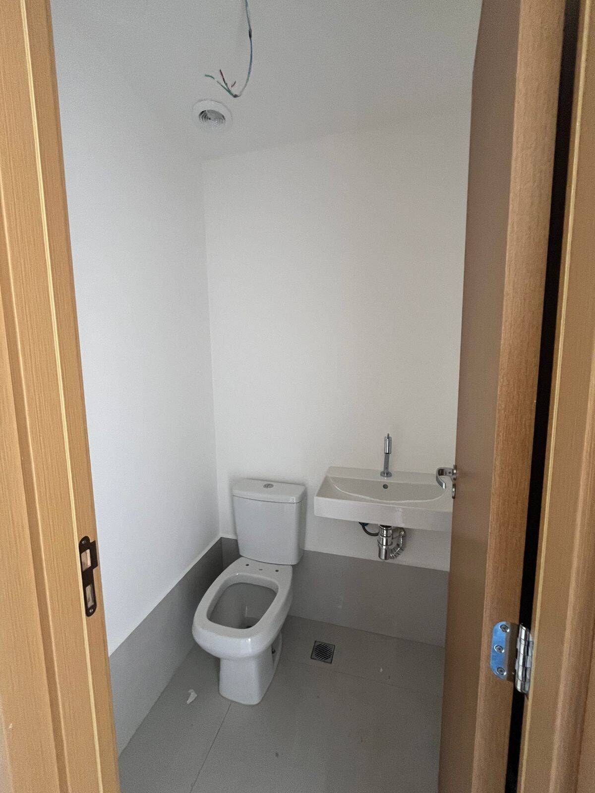 Apartamento à venda com 2 quartos, 75m² - Foto 11