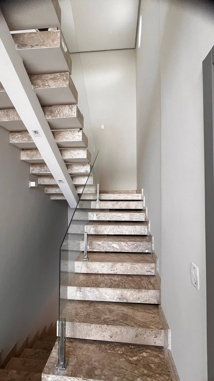 Sobrado para alugar com 4 quartos, 404m² - Foto 17
