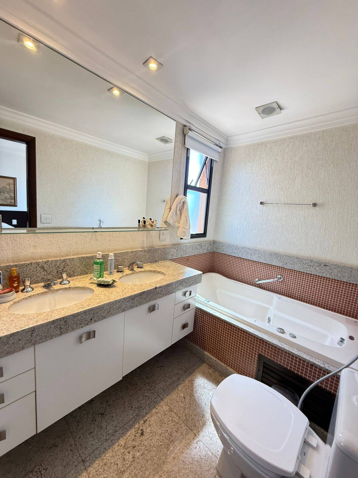 Apartamento, 4 quartos, 213 m² - Foto 21
