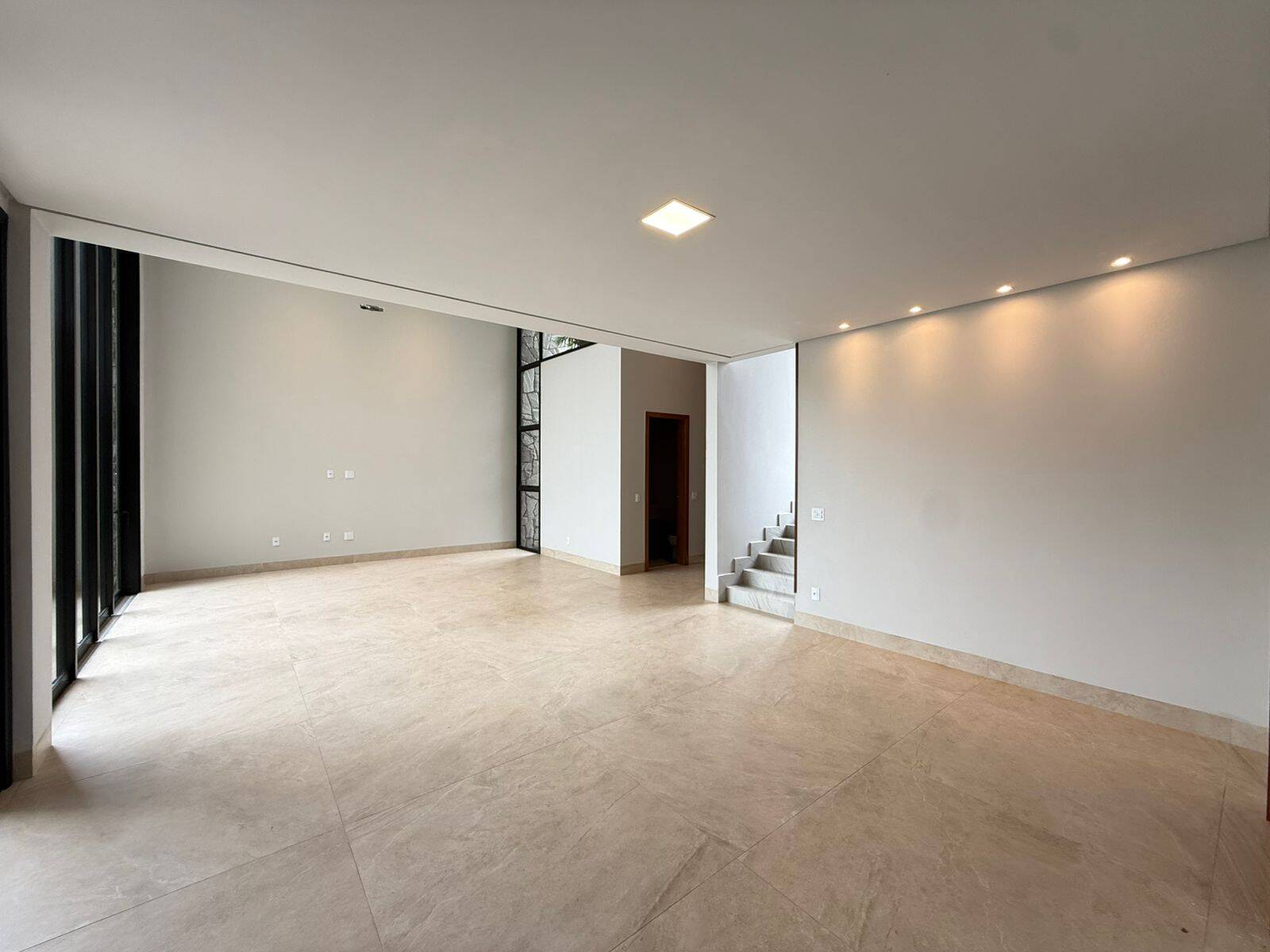 Casa, 3 quartos, 369 m² - Foto 27