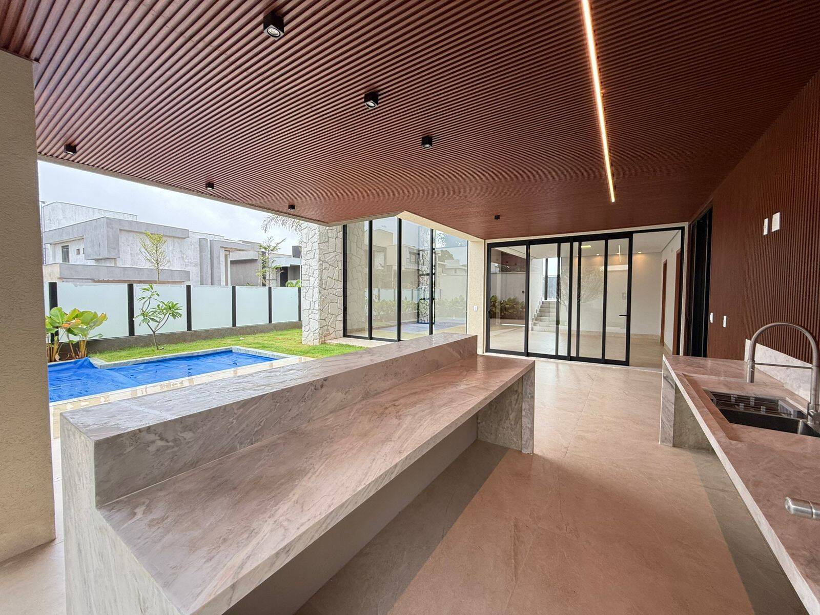 Casa, 3 quartos, 369 m² - Foto 30