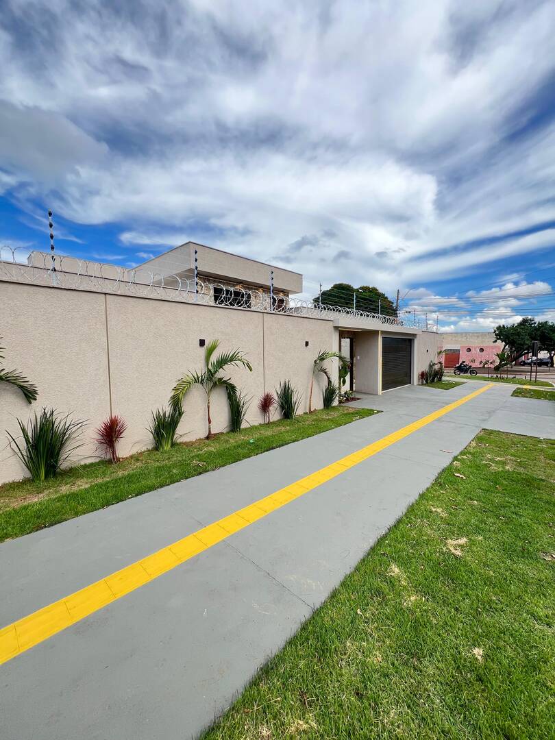 Casa, 242 m² - Foto 2