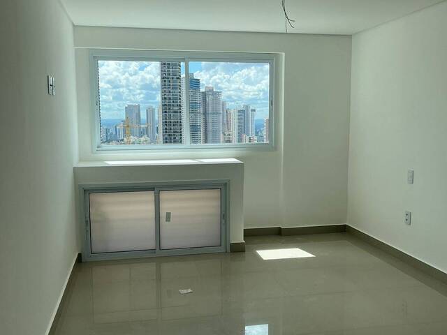 #183 - Apartamento para Venda em Goiânia - GO