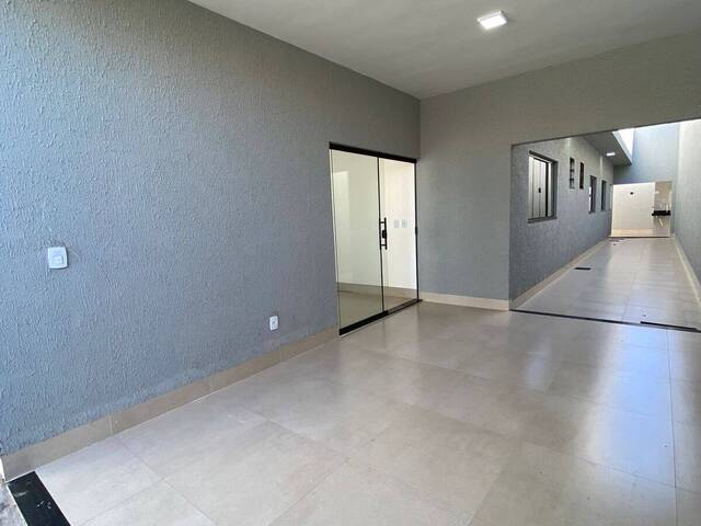 #221 - Casa para Venda em Aparecida de Goiânia - GO - 2