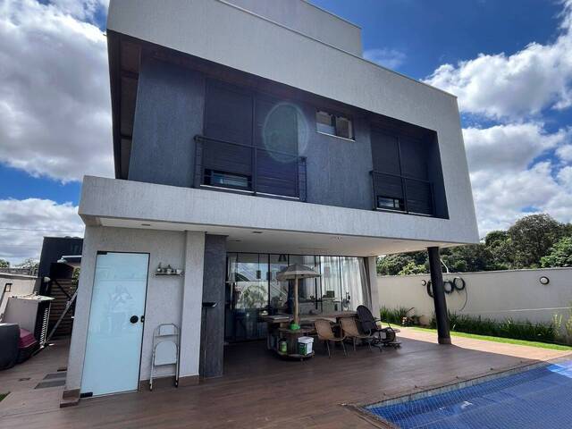#241 - Casa para Venda em Aparecida de Goiânia - GO