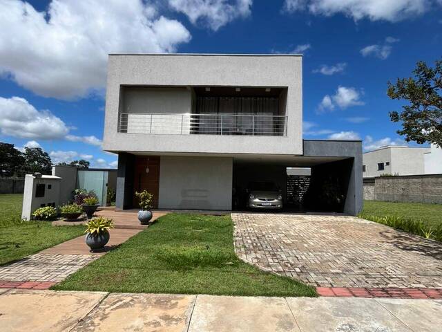 #241 - Casa para Venda em Aparecida de Goiânia - GO