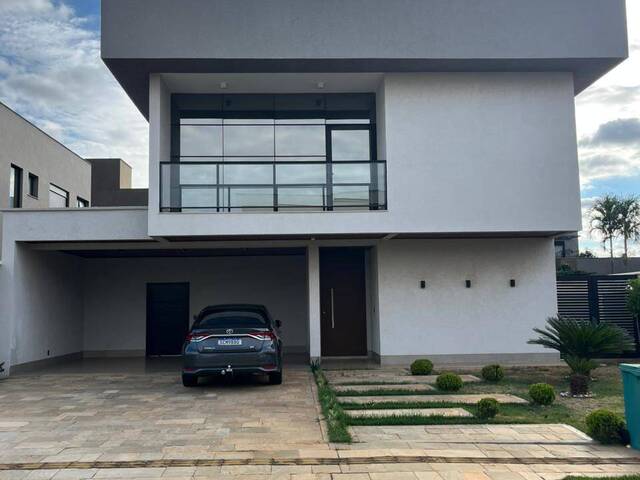 #242 - Casa para Venda em Goiânia - GO