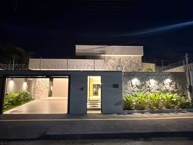 #244 - Casa para Venda em Goiânia - GO