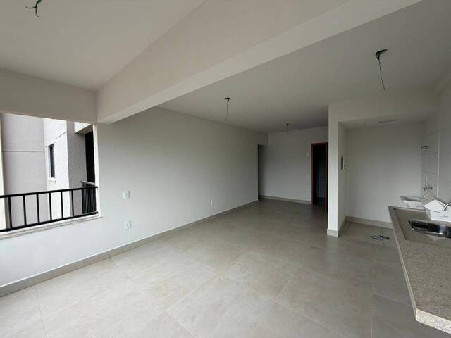 Apartamento para Venda em Goiânia - 4