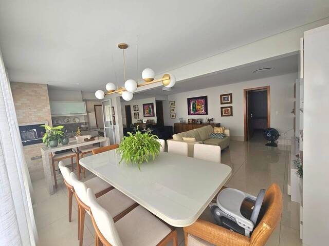 Apartamento para Venda em Goiânia - 4