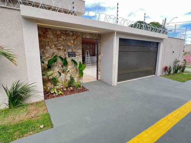 #258 - Casa para Venda em Goiânia - GO